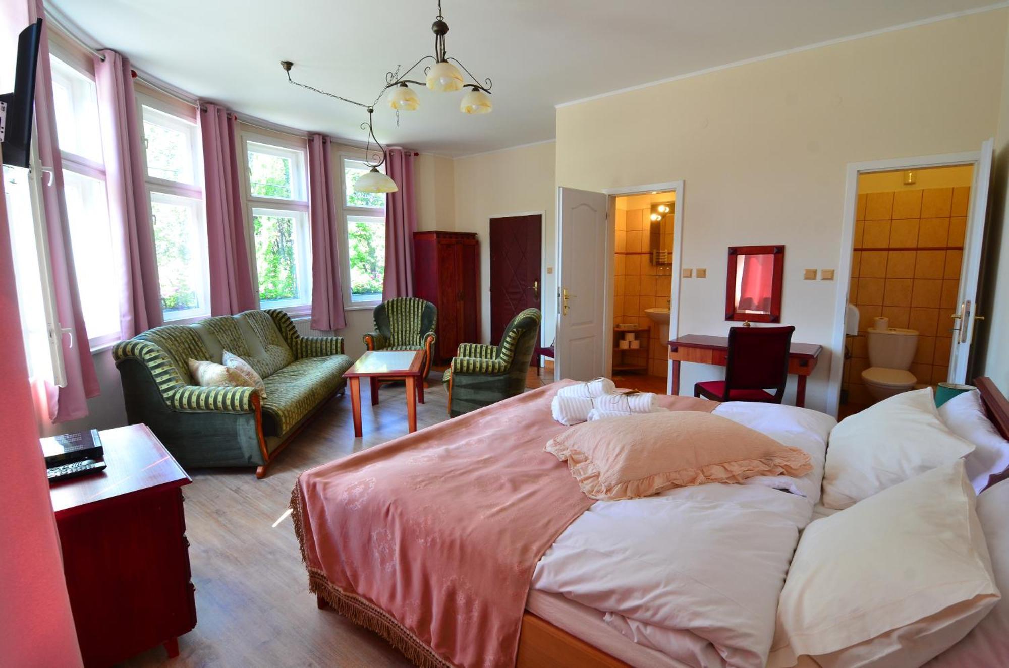Baronka Bed & Breakfast & Bistrot Betliar Exteriér fotografie