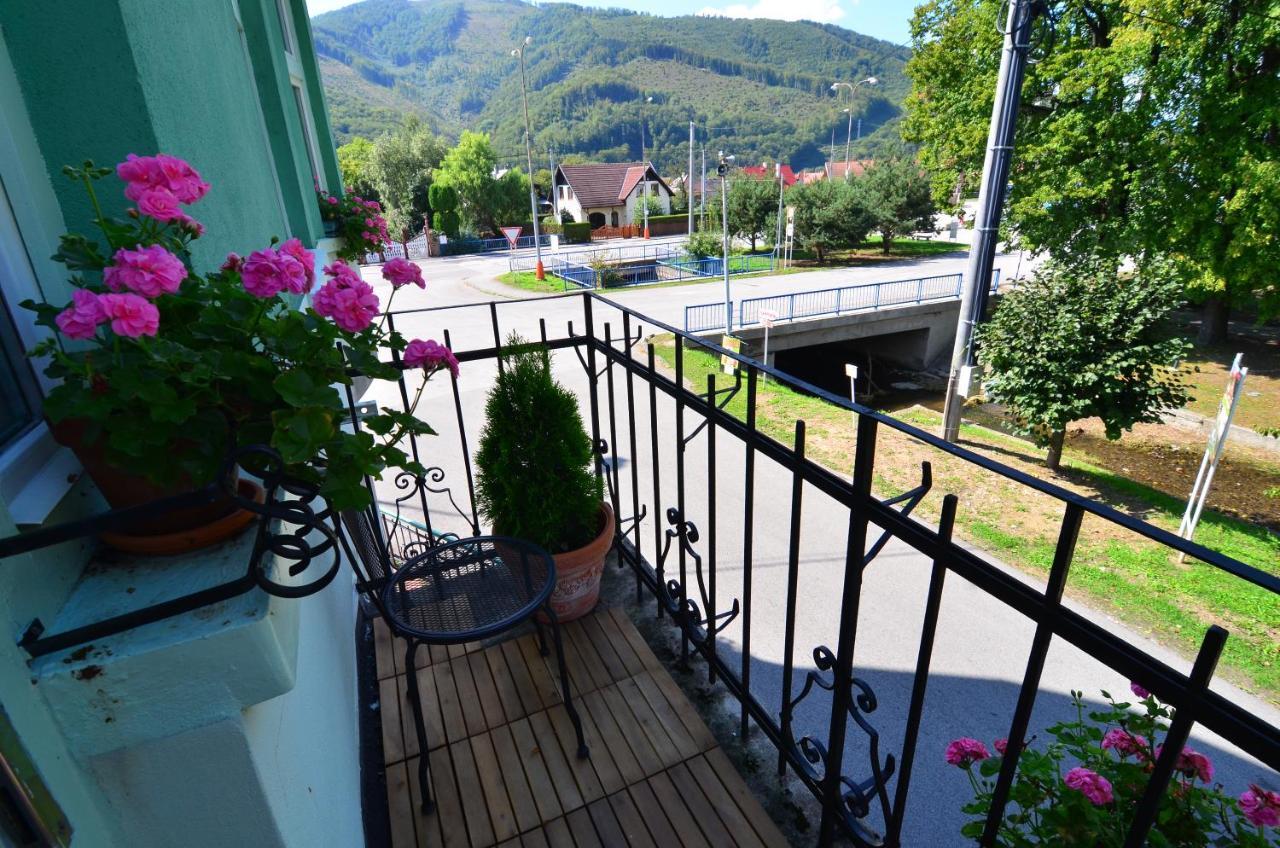 Baronka Bed & Breakfast & Bistrot Betliar Exteriér fotografie