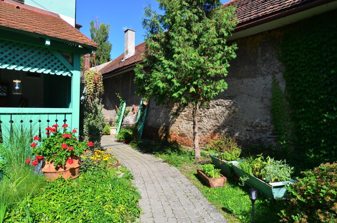Baronka Bed & Breakfast & Bistrot Betliar Exteriér fotografie